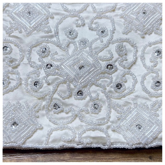 Marshall Fields INDEED Beaded Coin Purse / Wristlet - Picture 2 of 7